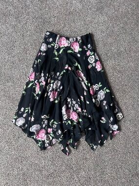 Vintage Chaps Black Floral Asymmetrical Handkerchief Hem Skirt